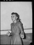 047192PD: Young actress, 8 February 1945