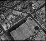Aerial photograph of the Brisbane Hotel, Brisbane Street, Highgate, 30 Jan. 1968 [picture]