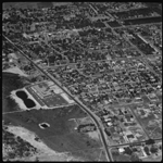 Aerial photographs of the High Wycombe Hotel, 530 Kalamunda Road, and the suburb High Wycombe, 16 March 1972