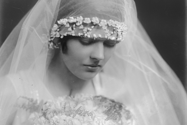 Bride Phoebe Searcy nee Leach 1927