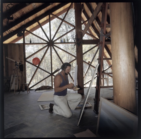 Robert Juniper at work in his studio 1977