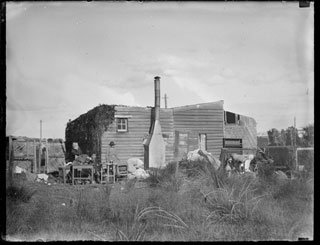 Tumbledown Shack, Maylands, 1928 048909d