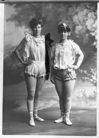 Hyland family circus performers ca 1900